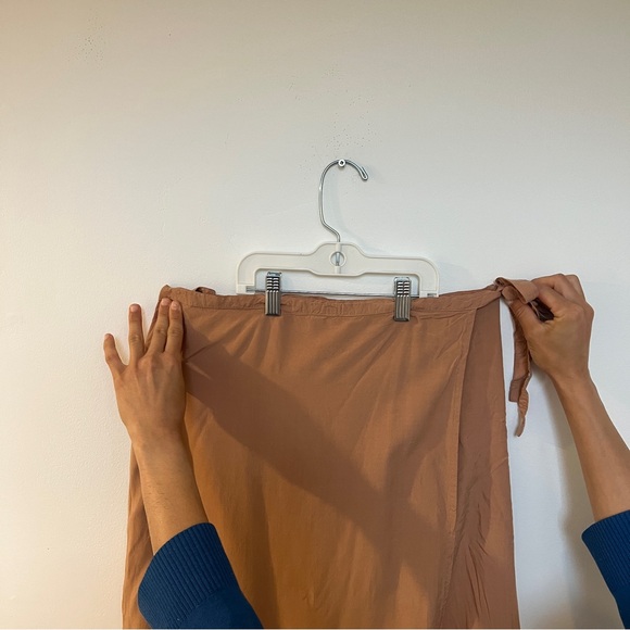 🤎 SET - Metallic bronze coloured wrap top & wrap skirt - custom made!🤎 - Picture 9 of 10